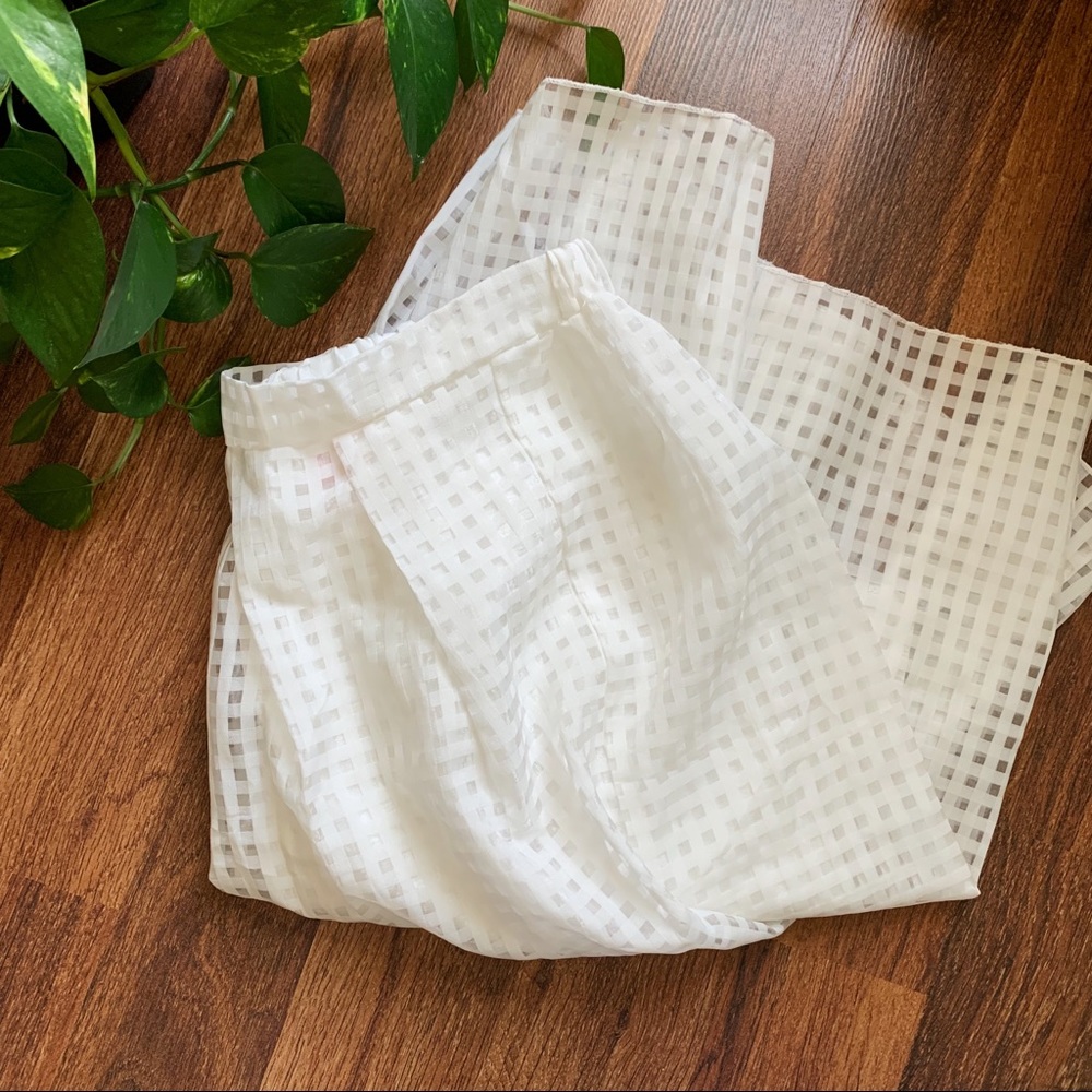 LAST CALL • NEW • Checkered White Midi Skirt